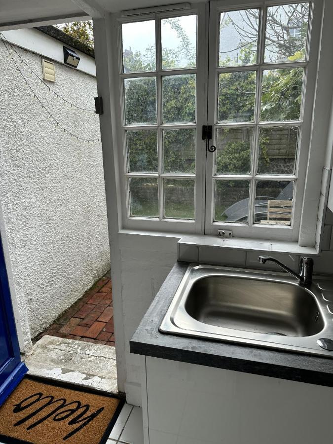 Amazing Apartment, Private Garden, Off Street Parking Brighton Kültér fotó