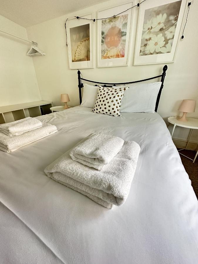 Amazing Apartment, Private Garden, Off Street Parking Brighton Kültér fotó